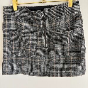 American Eagle plaid mini skirt